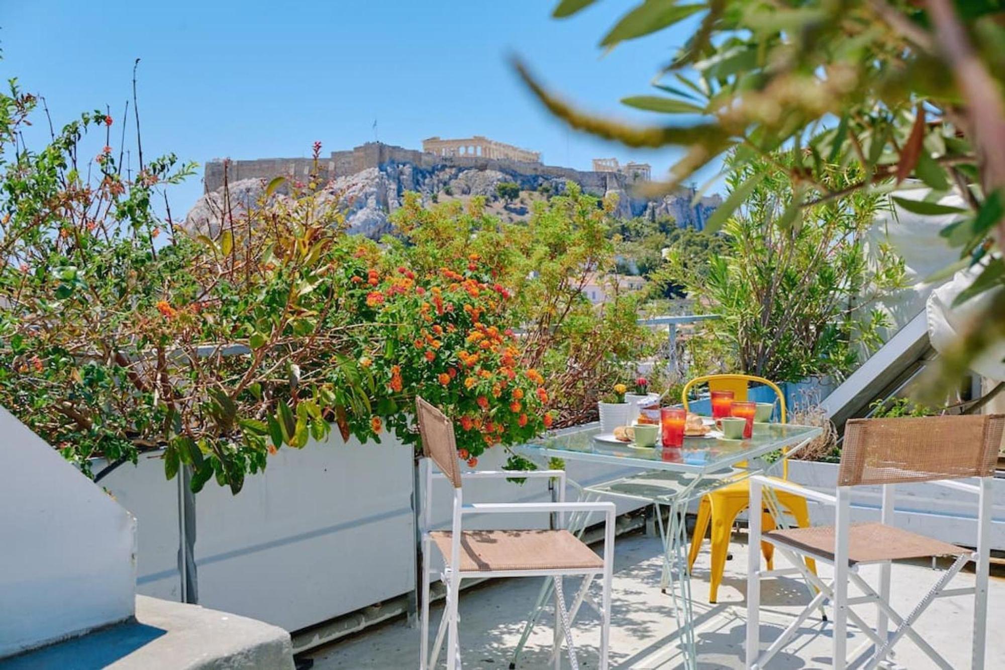 360 View In Roof Top Appartment With Patio Athen Exterior foto